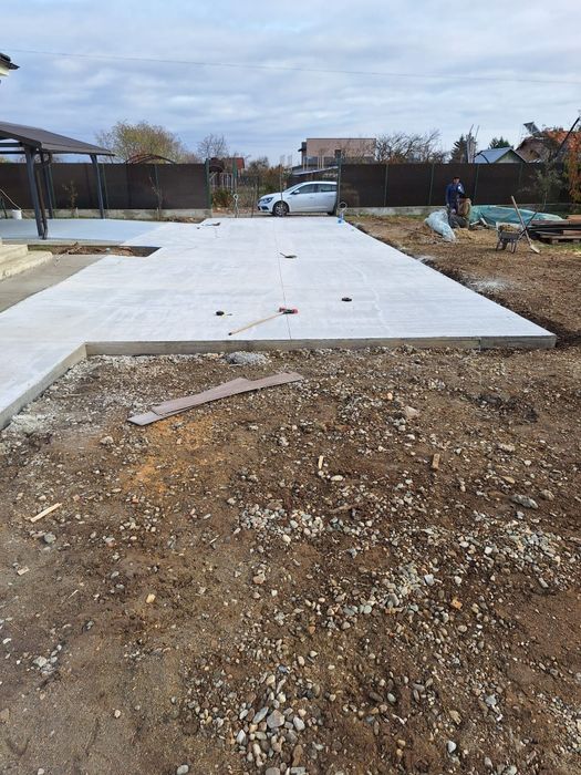 Garduri / Trotuare / Betonare / Case / Drenuri / Alei