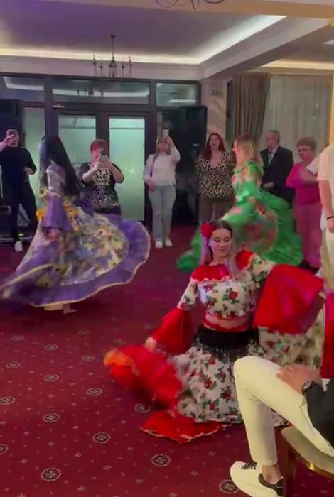 Dansatoare petreceri - Tiganesc, Oriental, Politist, bellydance