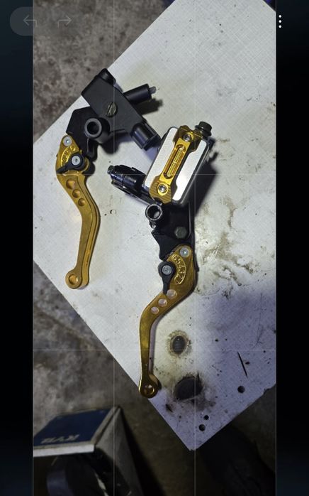 Dezmembrez Suzuki rm 250 2t.  Rm125