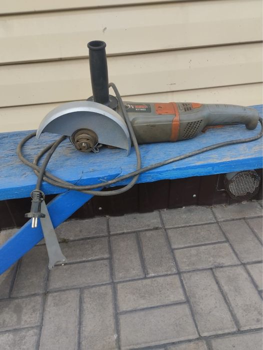 Болгарка 180.