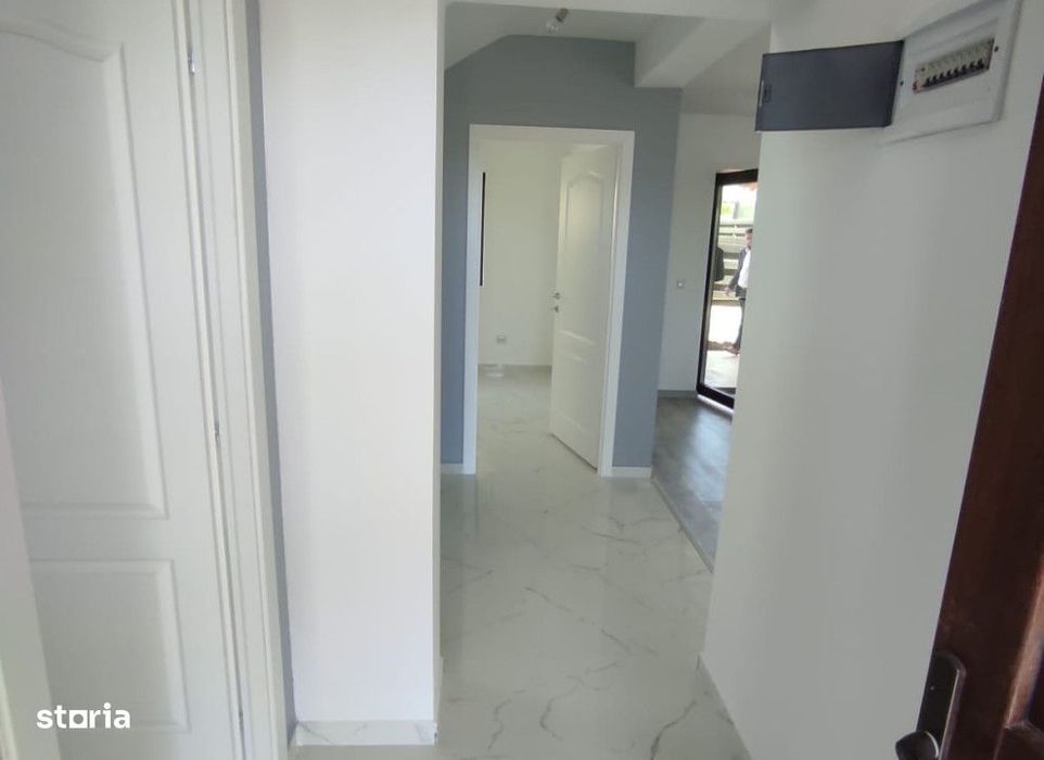 Casa 4 camere Miroslava , 94 metri Cod:154281