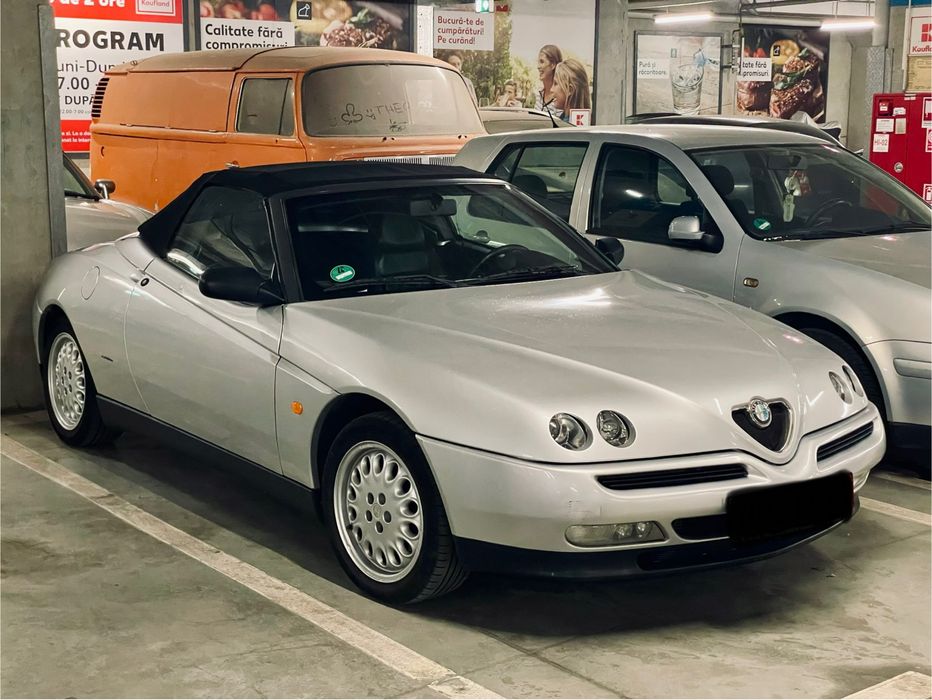 Alfa Romeo 916 Spider Gtv