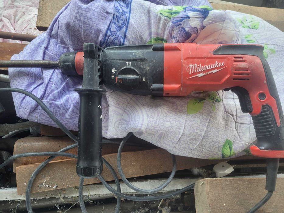 Vand ciocan  rotopercutor ph27 x