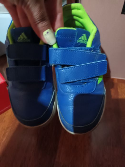 Adidasi copil mărimea 28