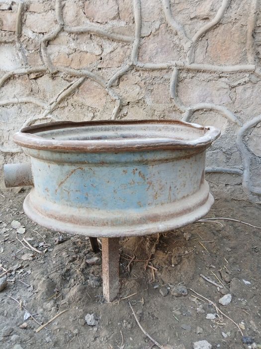 Mollar uchun oxir sotiladi