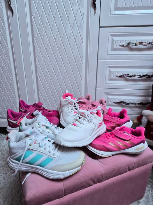 Продавам спортни обувки