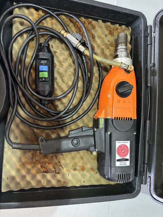 Masina de carotat Golz Hilti