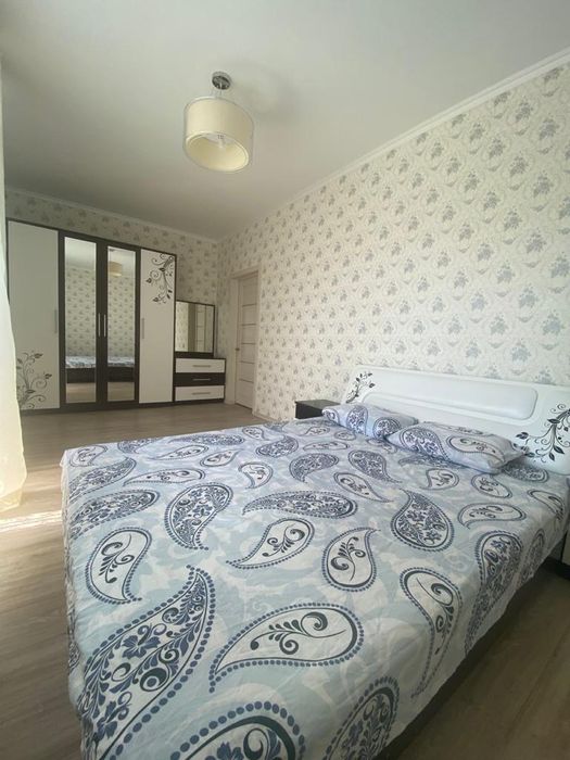 Сдам 2 комн квартира Батыс 2