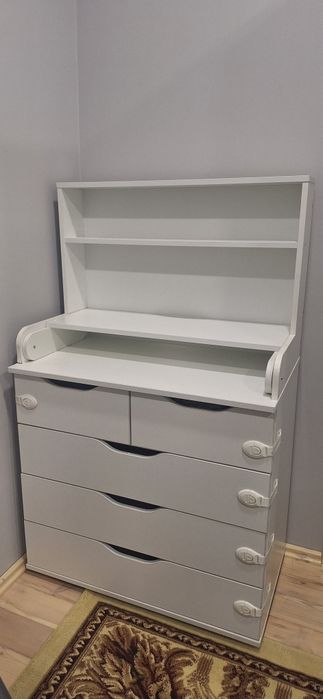 Кроватка-трансформер + комод-пеленатор (полный комплект)

Продаю дет