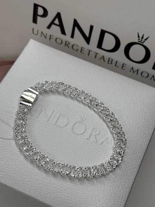 Гривна Пандора|Pandora