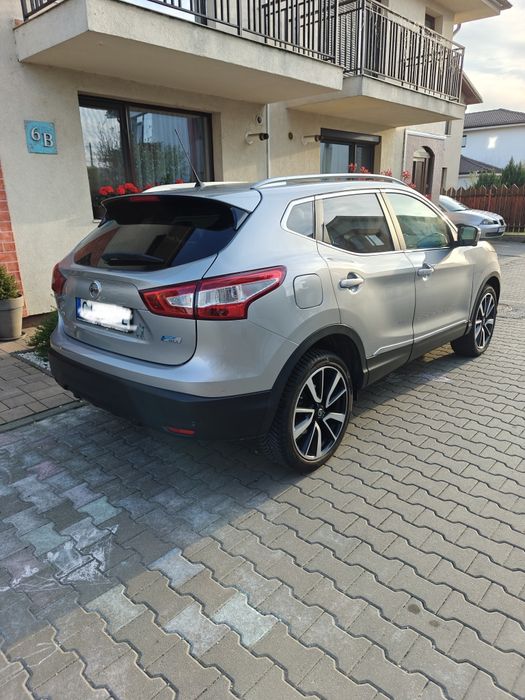 NISSAN Qashqai 2014