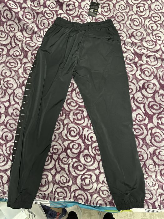 Nike Swoosh долнище/L