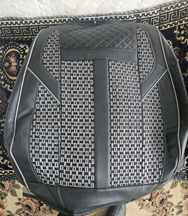 Чехол унверсальный почти новый