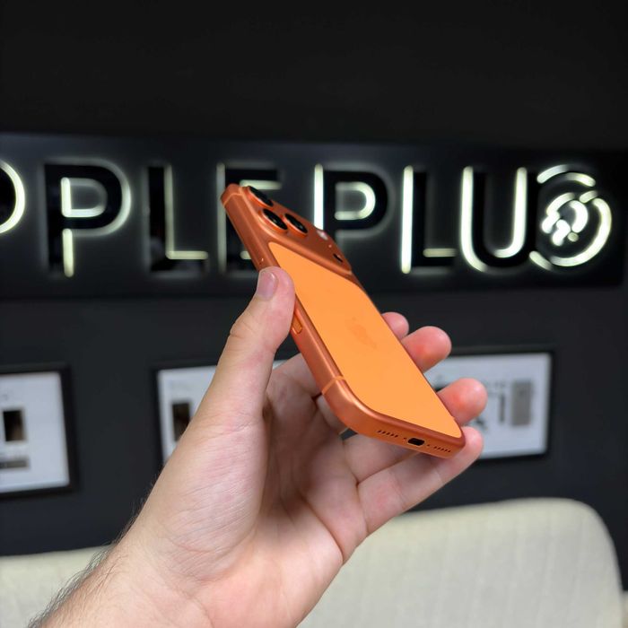 iPhone 17 Pro 256Gb Cosmic Orange Aproape Nou Baterie 100% + 24 Luni Garanție/ Apple Plug