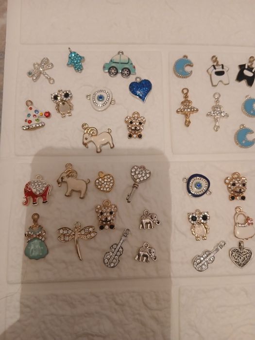 Продаю подвески для браслетов .