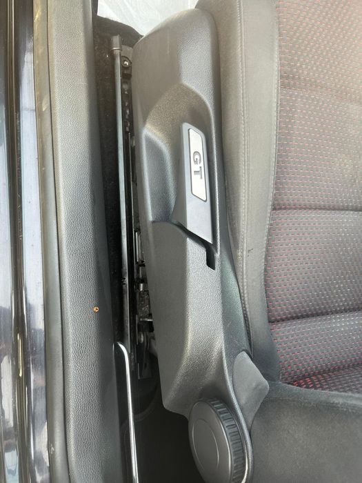 De vânzare Golf V GT