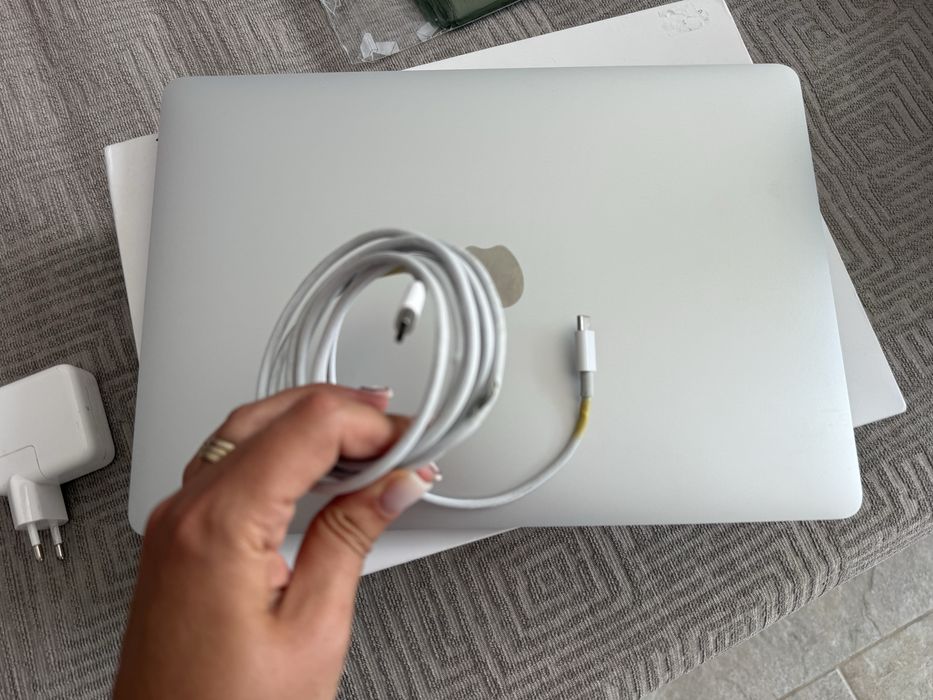 MacBook Air M1 2020 (factura)