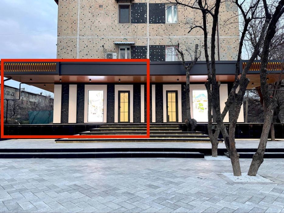 Аренда под кафейный,бутик,магазин Террасой 250 м² ор:Рынок Тансыкбаев