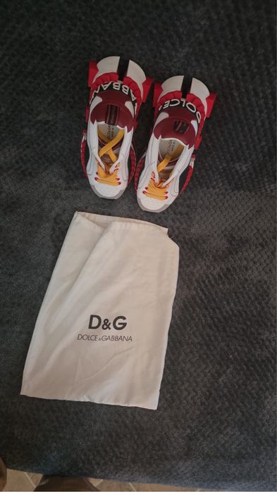 Dolce gabana  de vanzare