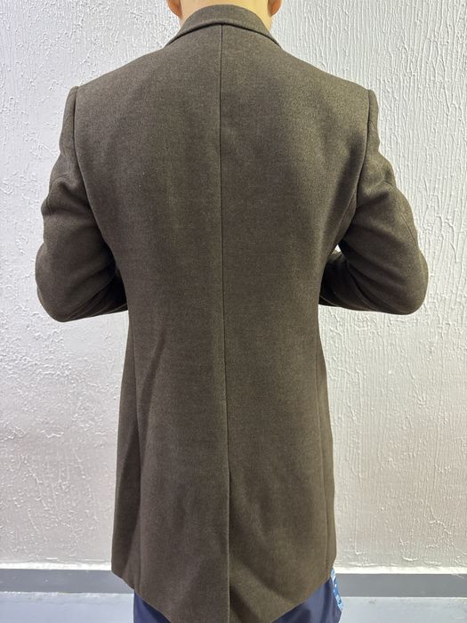 Продается пальто 46 размера