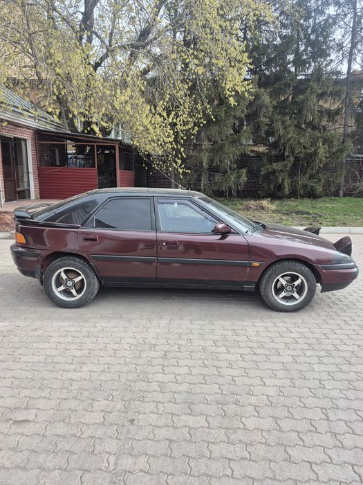 Продам Mazda 323F BG