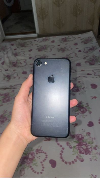 iPhone 7 на 32 гигабайта