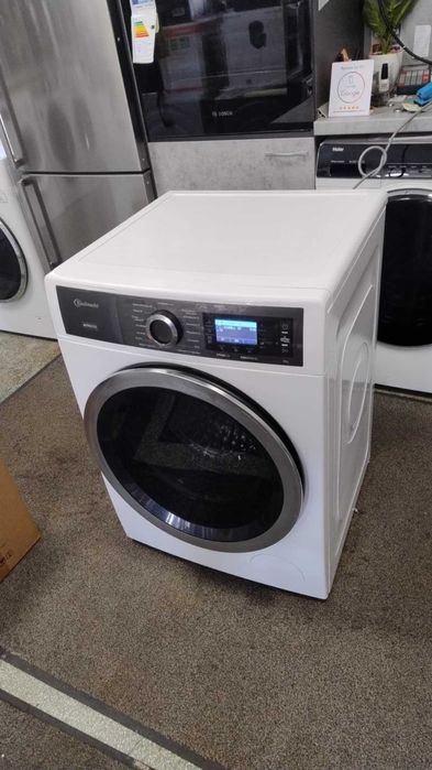 A+++ Пералня машина Bauknecht 9 кг 1400 об/мин AutoDose Steam Refresh