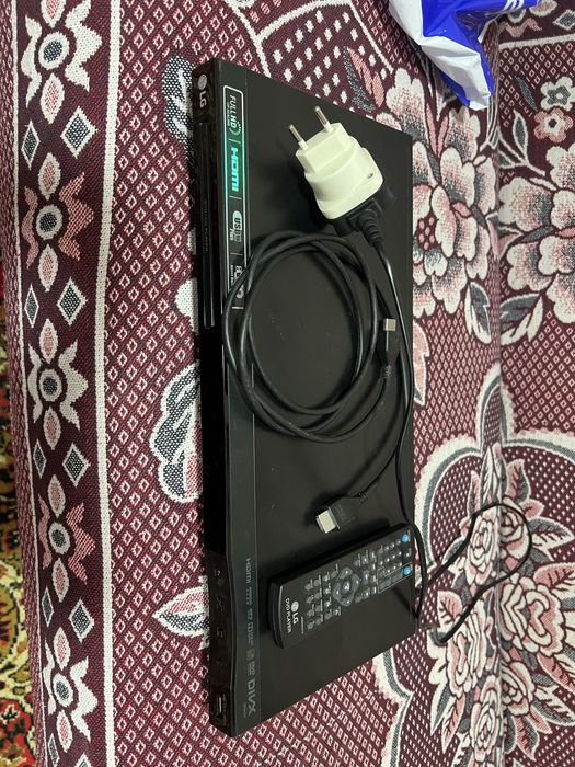DVD приставка LG
