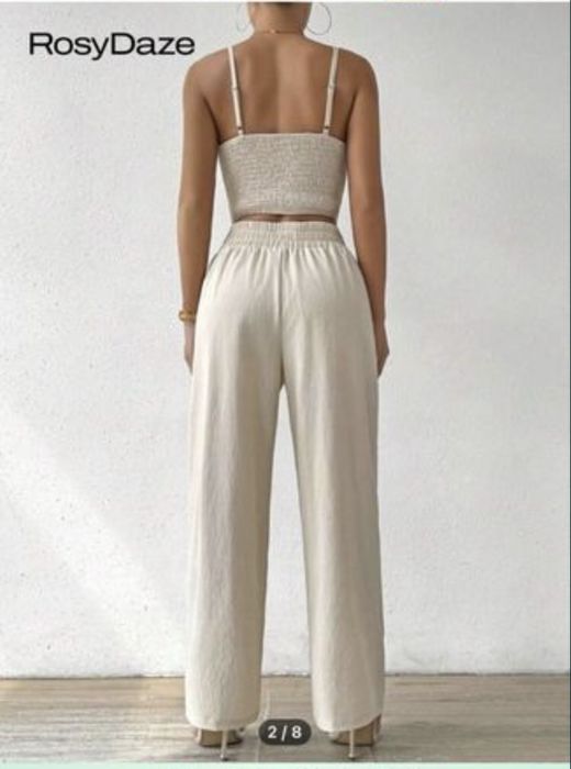 Дамски комплект ,цвят бежов.РазмерS…