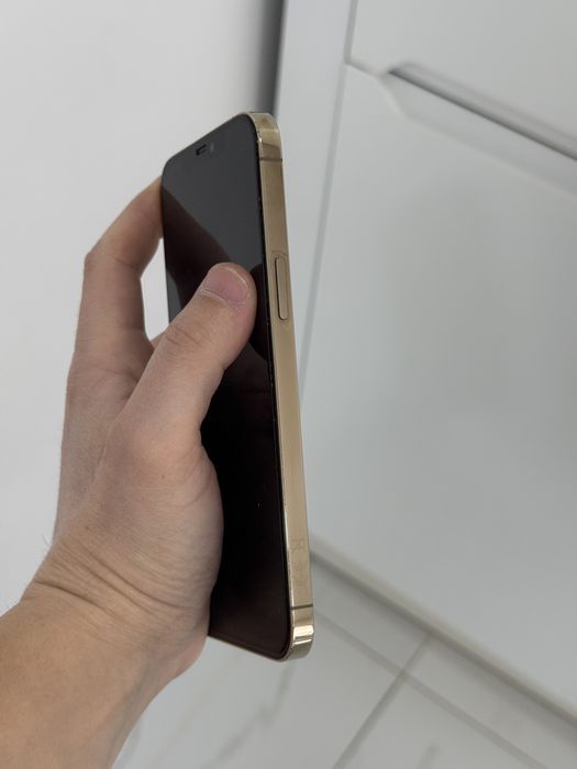 Iphone 12 Pro Max pentru piese / stare foarte buna / display perfect f