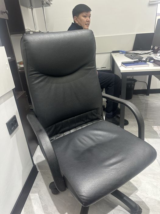 Хорошее Кресло, продаю срочно со скидкой