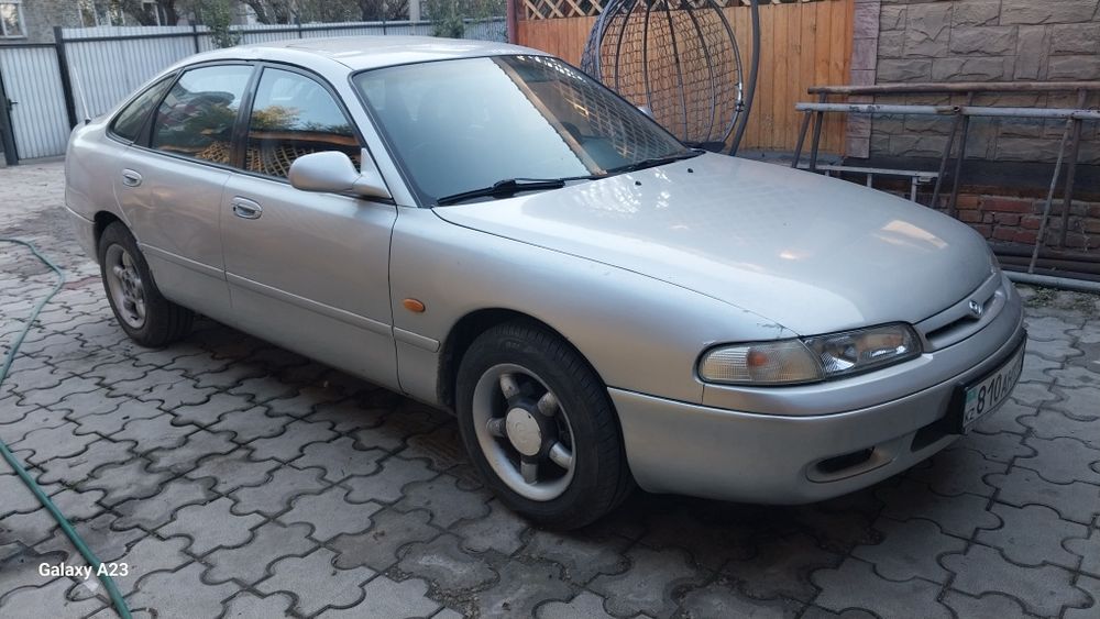Продам мазда 626