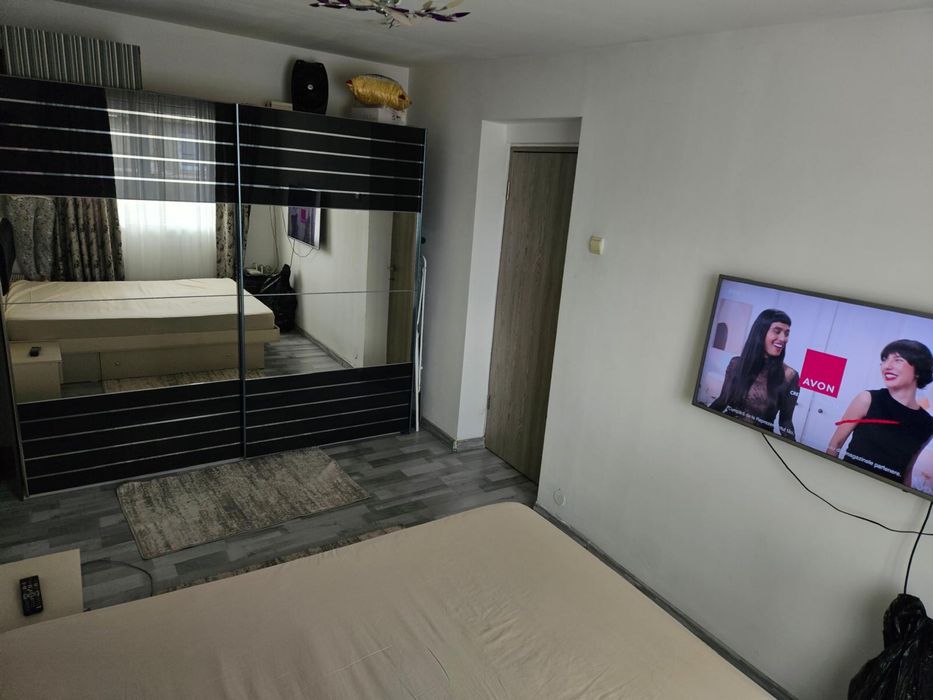 Vand apartament confort 3