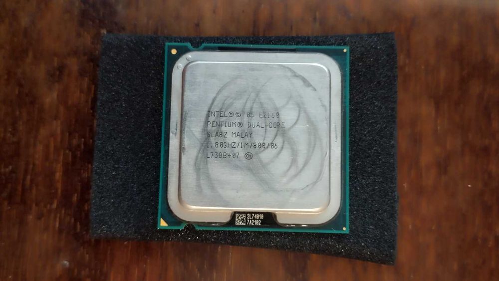 Двуядрен процесор Intel Pentium Dual Core E2160 1.8 GHz