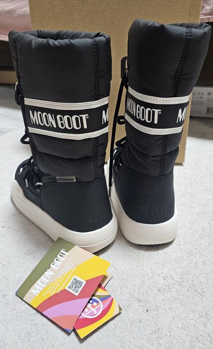 Нови Moon Boot 32