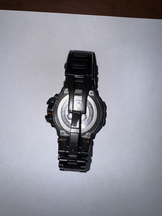 Casio G-shock   Gravitymaster GW-A1000FC-1A4ER 5240