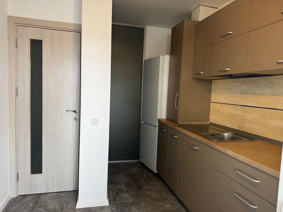 inchiriez ap 2 cam  Buzaului