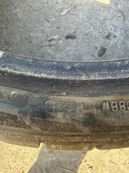 255 35R21 в хорошем состояние