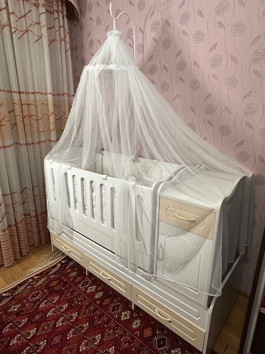 Chaqaloq uchun karavat, srochna sotiladiii