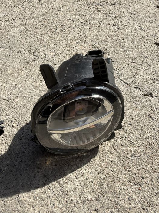 Бмв  туманики f серии