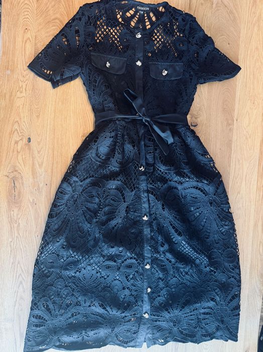 Много красива дантелена рокля SM ML