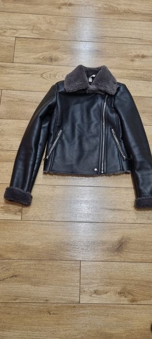 Кожено яке  Mango