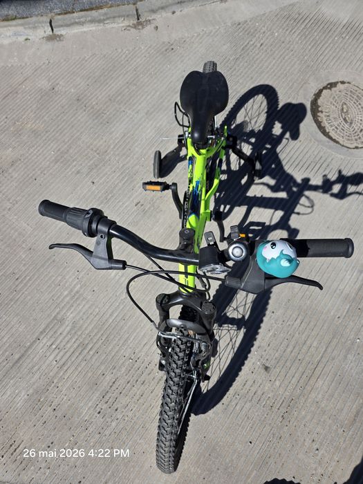 Bicicletă copii 6-9 ani