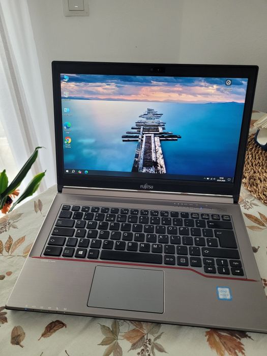 Laptop Fujitsu Lifebook E746 intel i7 gen 6 ssd