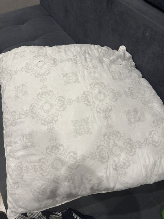 Продам подушки лебяжий пух