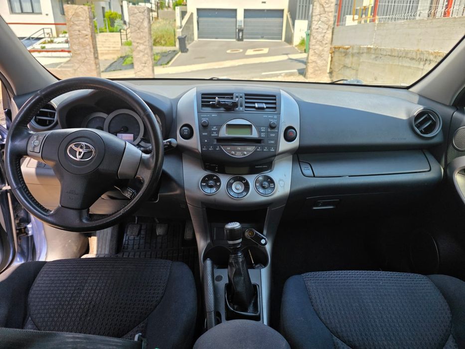 Vand Toyota Rav 4 D-Cat  2.2 4x4