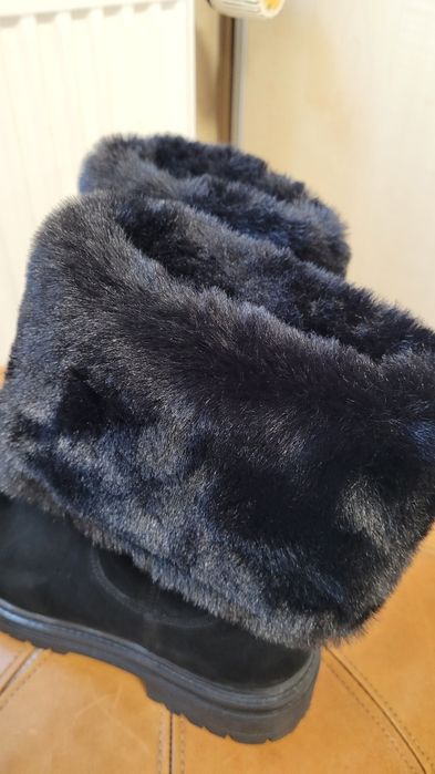 Cizme din piele întoarsă GEOX