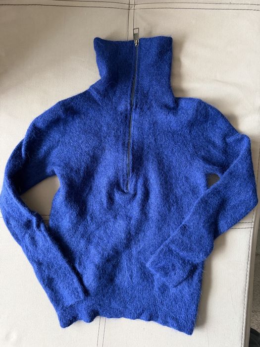 Дамски пуловери.