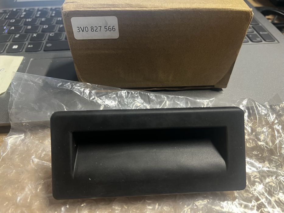 Buton deschidere portbagaj WAG ( VW, Skoda,Seat)