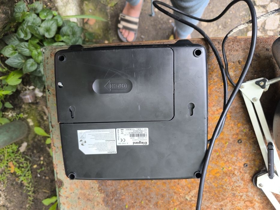 Ups 480 watt funcțional
